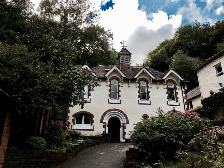 Holywell, Malvern Wells, Worcestershire, England.