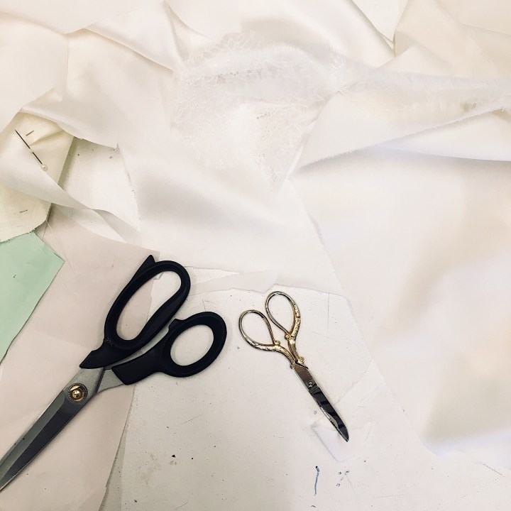 A toile and&nbsp;trousseau