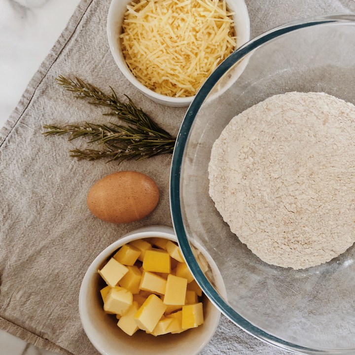 Ingredients for Parmesan and rosemary biscuits.