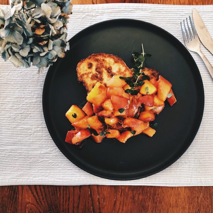 French toast with carameralised peaches and&nbsp;thyme